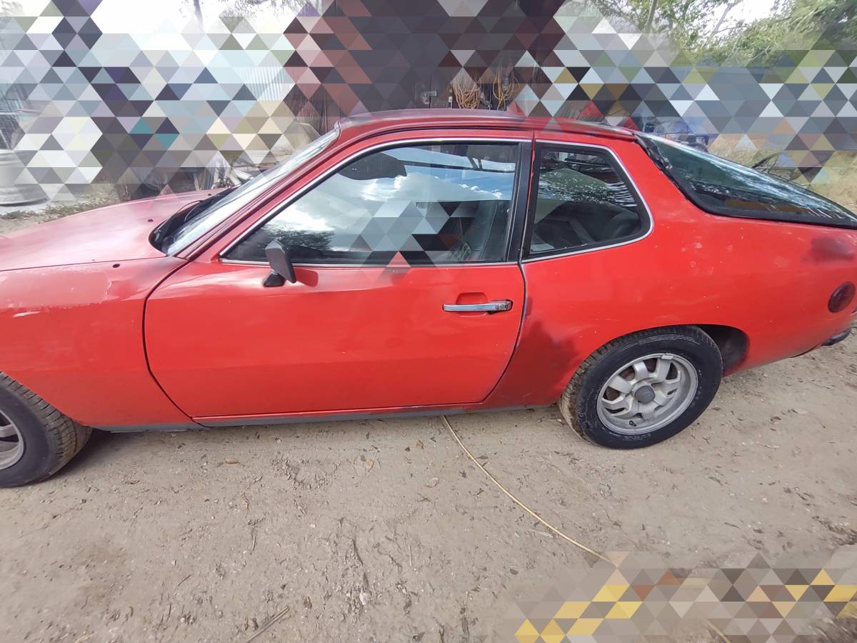 Porsche-924-1977-3