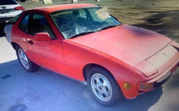 Porsche-924-s-1987-red-1