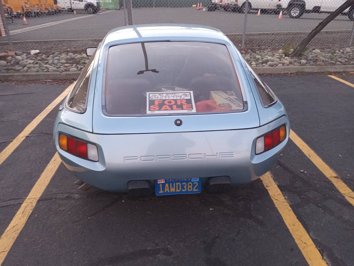 Porsche-928-1980-blue-3