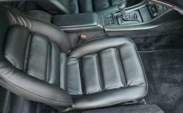 Porsche-928-1989-black-16