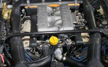 Porsche-928-1989-black-19