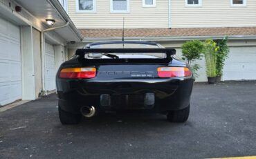 Porsche-928-1989-black-4