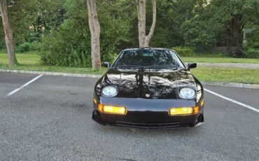 Porsche-928-1989-black-6