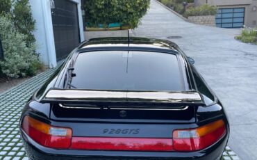 Porsche-928-gts-1994-black-6