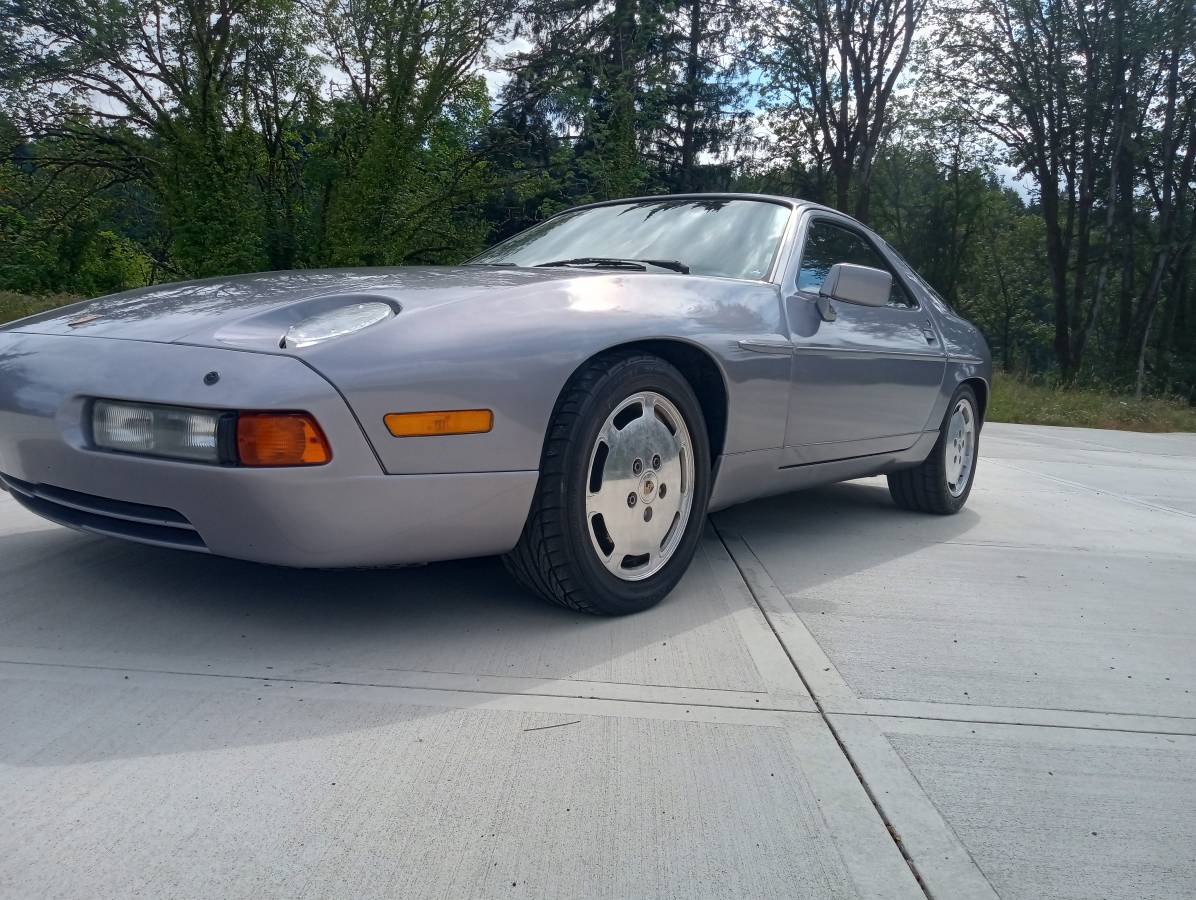 Porsche-928-s4-1989-silver-16