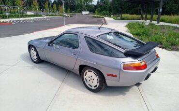 Porsche-928-s4-1989-silver-23