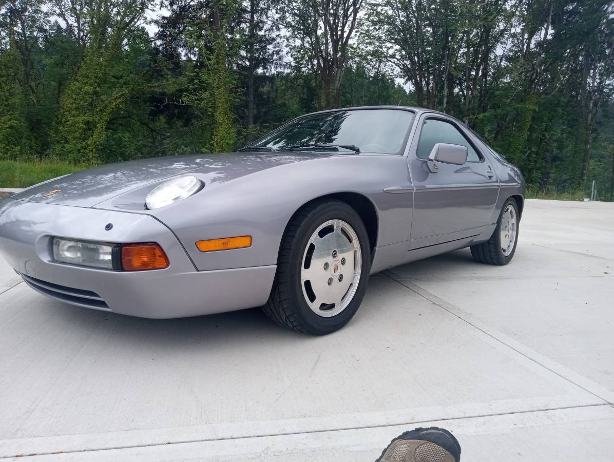 Porsche-928-s4-1989-silver-9