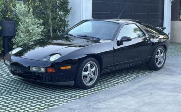 Porsche-928gts-1994-Black-Tan-2