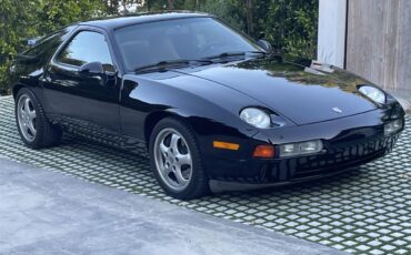 Porsche-928gts-1994-Black-Tan-7