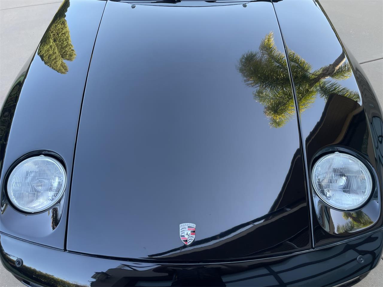 Porsche-928gts-1994-Black-Tan-75