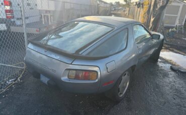 Porsche-928s-1984