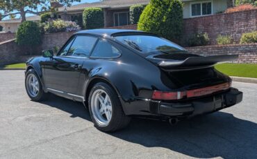Porsche-930-1976-Black-Black-11