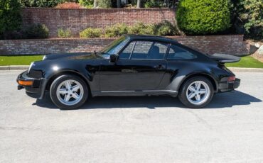 Porsche-930-1976-Black-Black-6