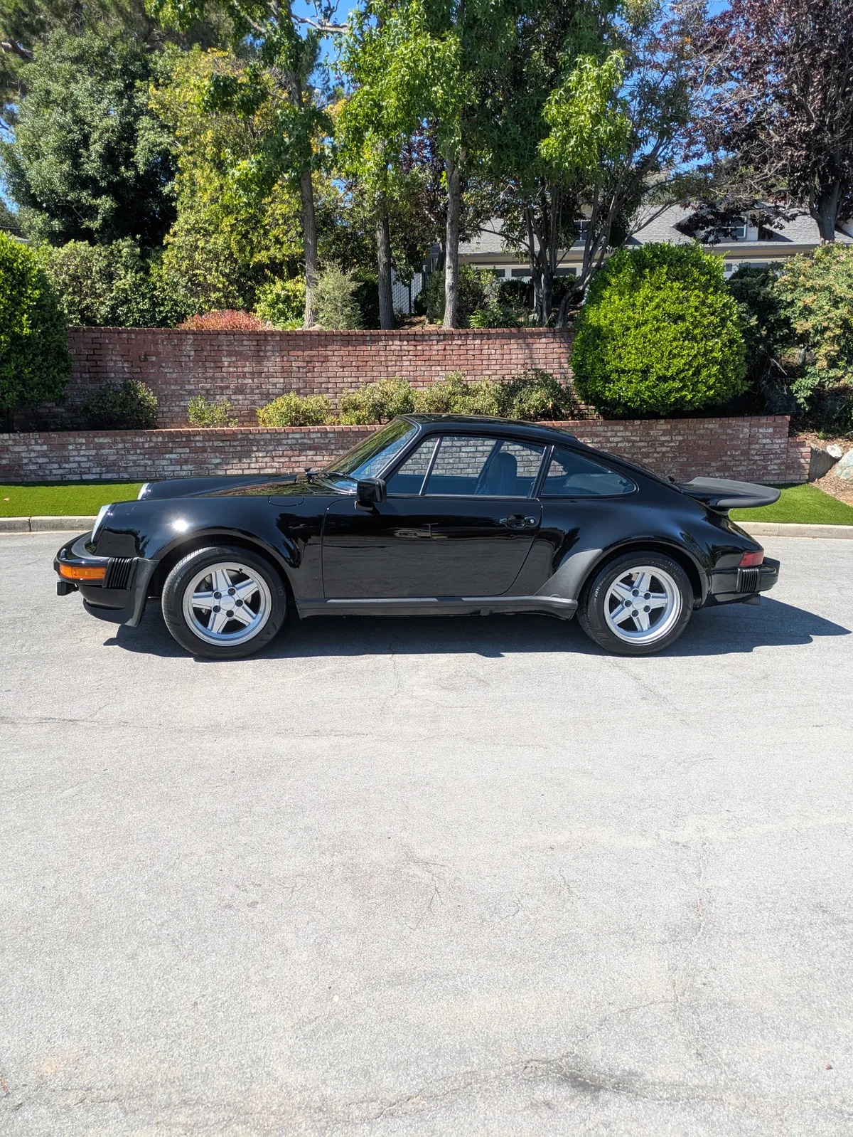 Porsche-930-1976-Black-Black-6