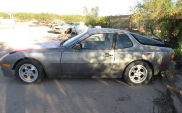 Porsche-944-1985-4