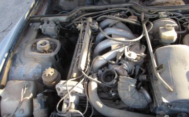 Porsche-944-1985-7