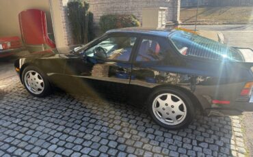Porsche-944-1989-black-7