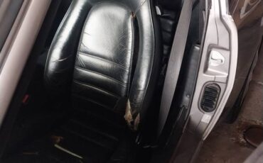 Porsche-944-turbo-1986-3