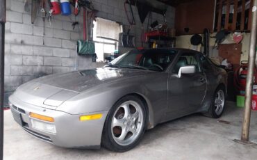 Porsche-944-turbo-1986-5