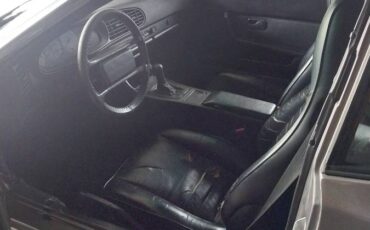 Porsche-944-turbo-1986-7