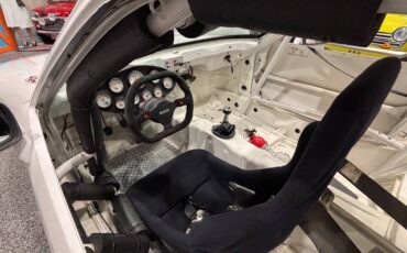 Porsche-944-turbo-1986-white-11