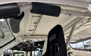 Porsche-944-turbo-1986-white-14