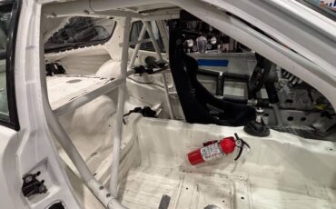 Porsche-944-turbo-1986-white-17