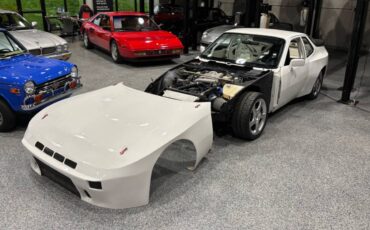 Porsche-944-turbo-1986-white-19