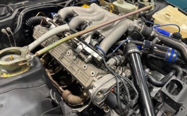 Porsche-944-turbo-1986-white-20