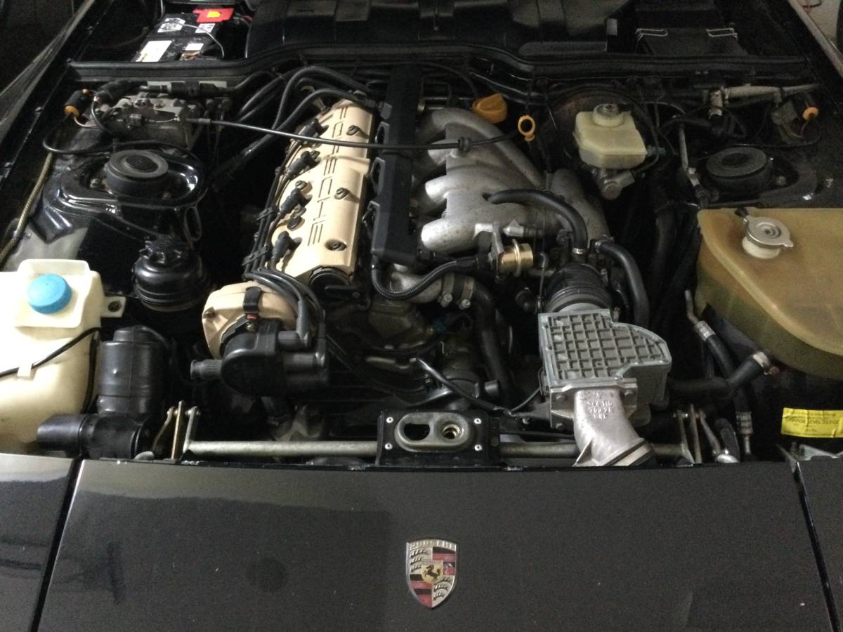 Porsche-944s2-cabriolet-1990-black-11