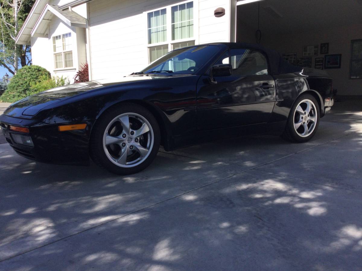 Porsche-944s2-cabriolet-1990-black-8