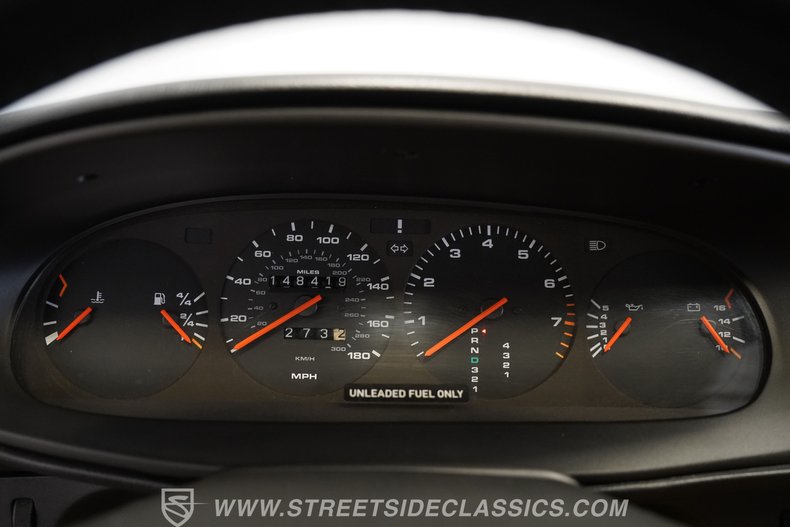 Porsche-968-1994-White-Tan-42