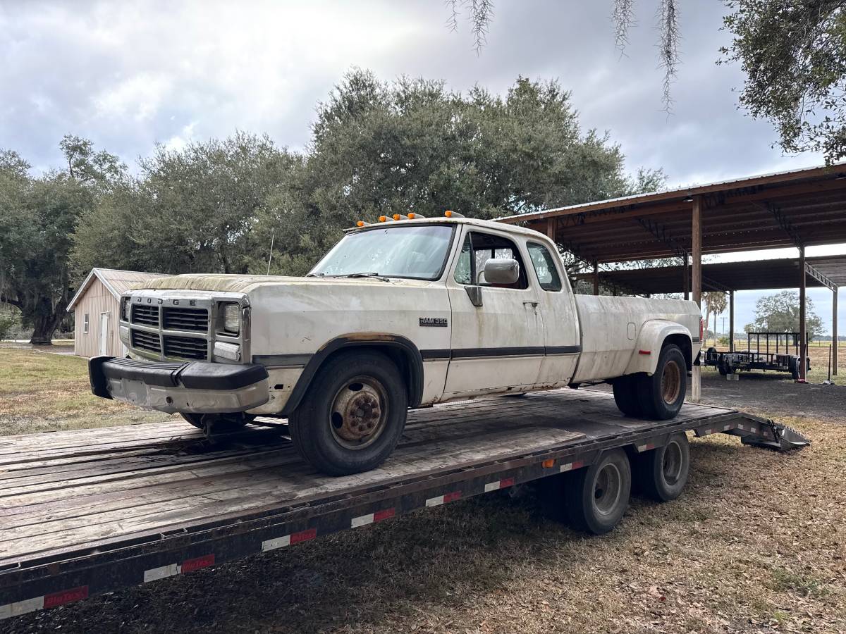 Ram-3500-diesel-1990-1
