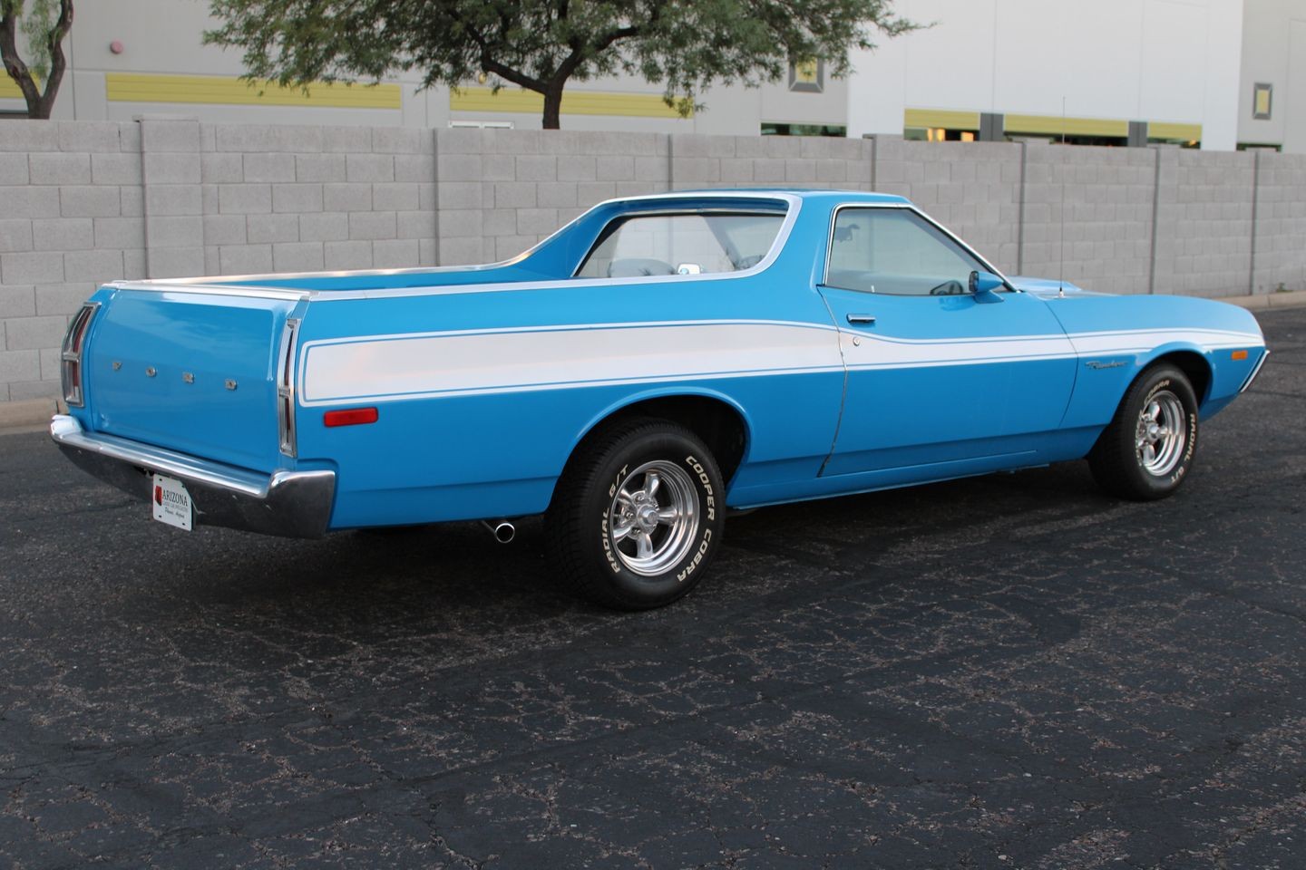 Ranchero-1972-Pickup-Truck-3