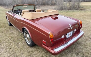 Rolls-Royce-Corniche-1985-15