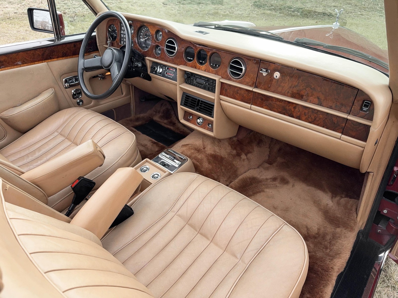 Rolls-Royce-Corniche-1985-33