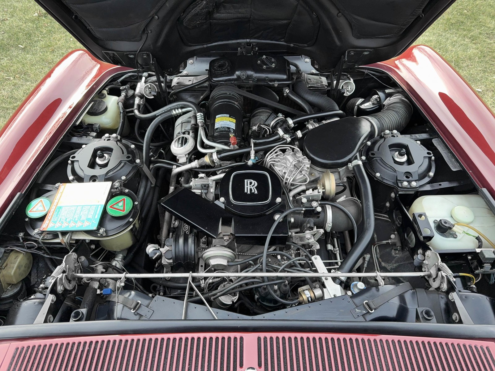 Rolls-Royce-Corniche-1985-39