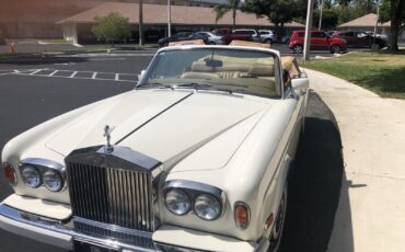 Rolls-Royce-Corniche-1986-13