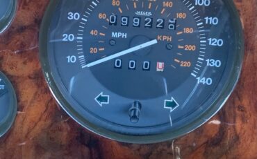 Rolls-Royce-Corniche-1986-26