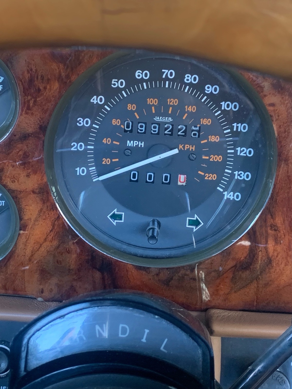 Rolls-Royce-Corniche-1986-26