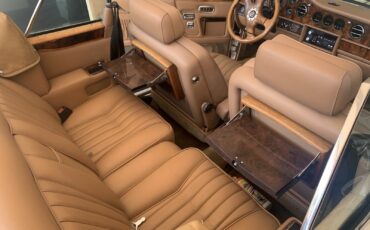 Rolls-Royce-Corniche-1986-36