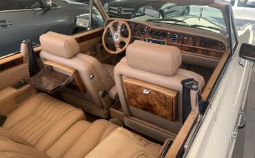 Rolls-Royce-Corniche-1986-37