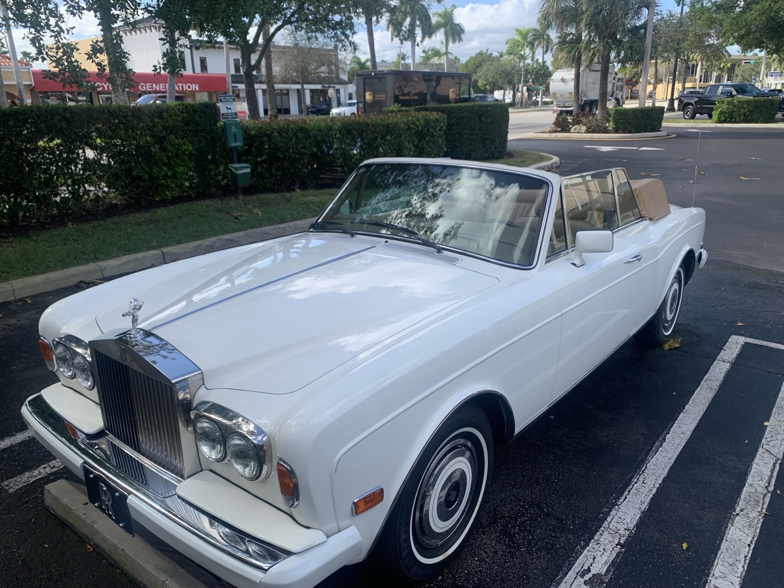 Rolls-Royce-Corniche-1986-6