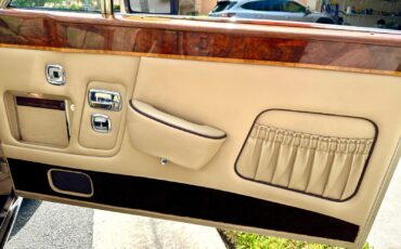 Rolls-Royce-Corniche-1986-Convertible-16