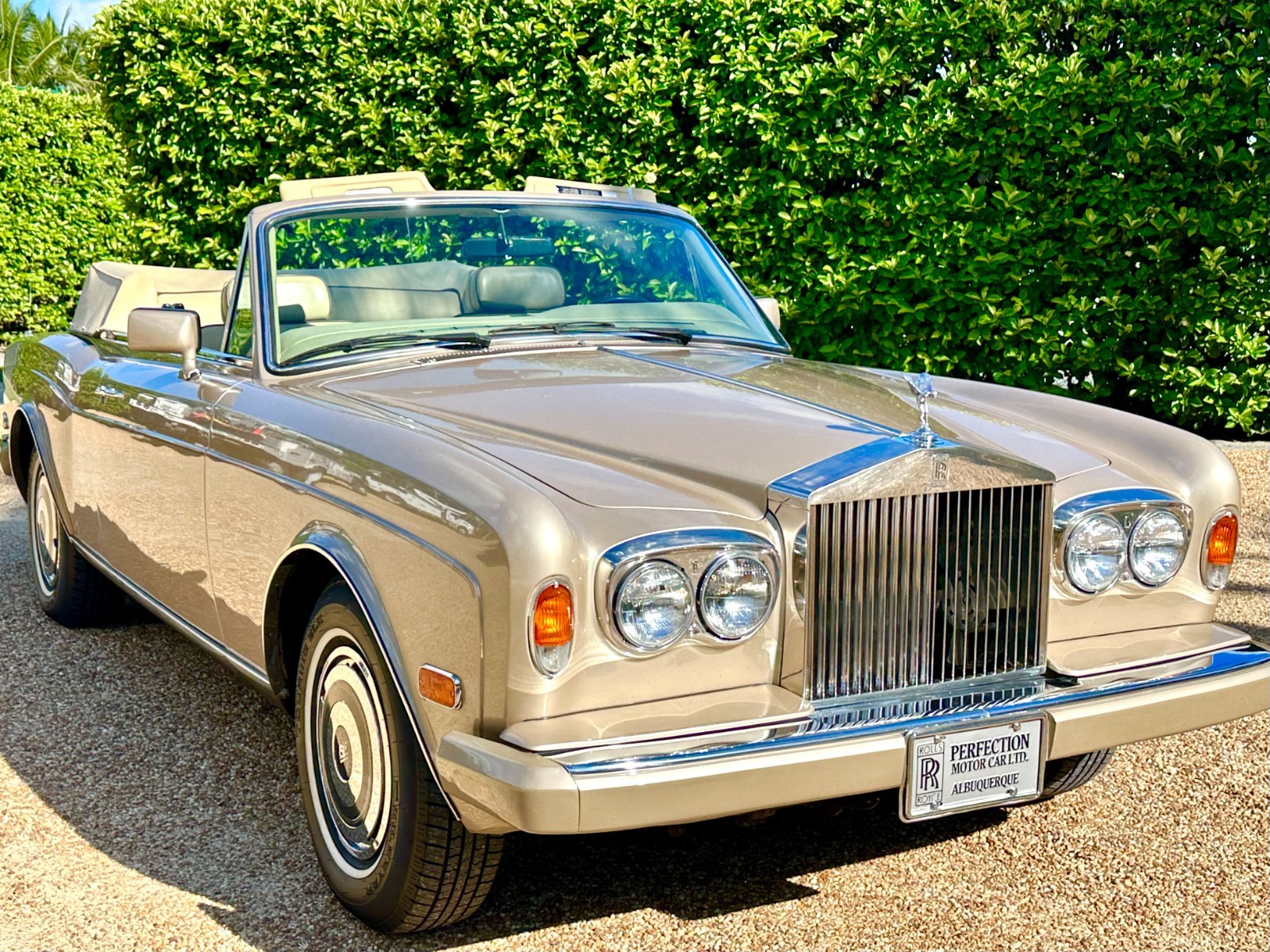 Rolls-Royce-Corniche-1986-Convertible-7