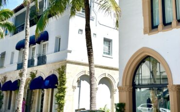 Rolls-Royce-Corniche-1986-Convertible-9