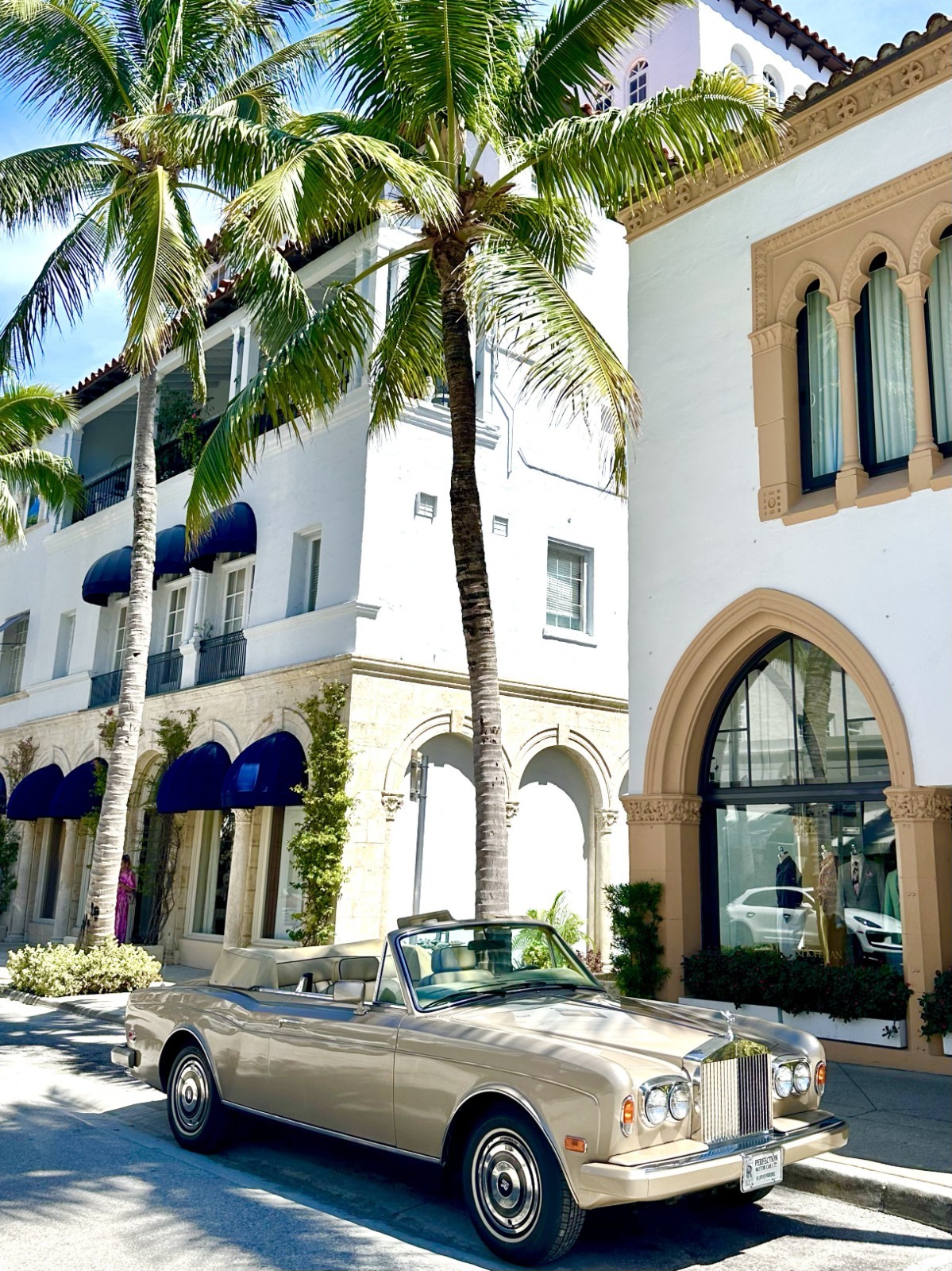 Rolls-Royce-Corniche-1986-Convertible-9