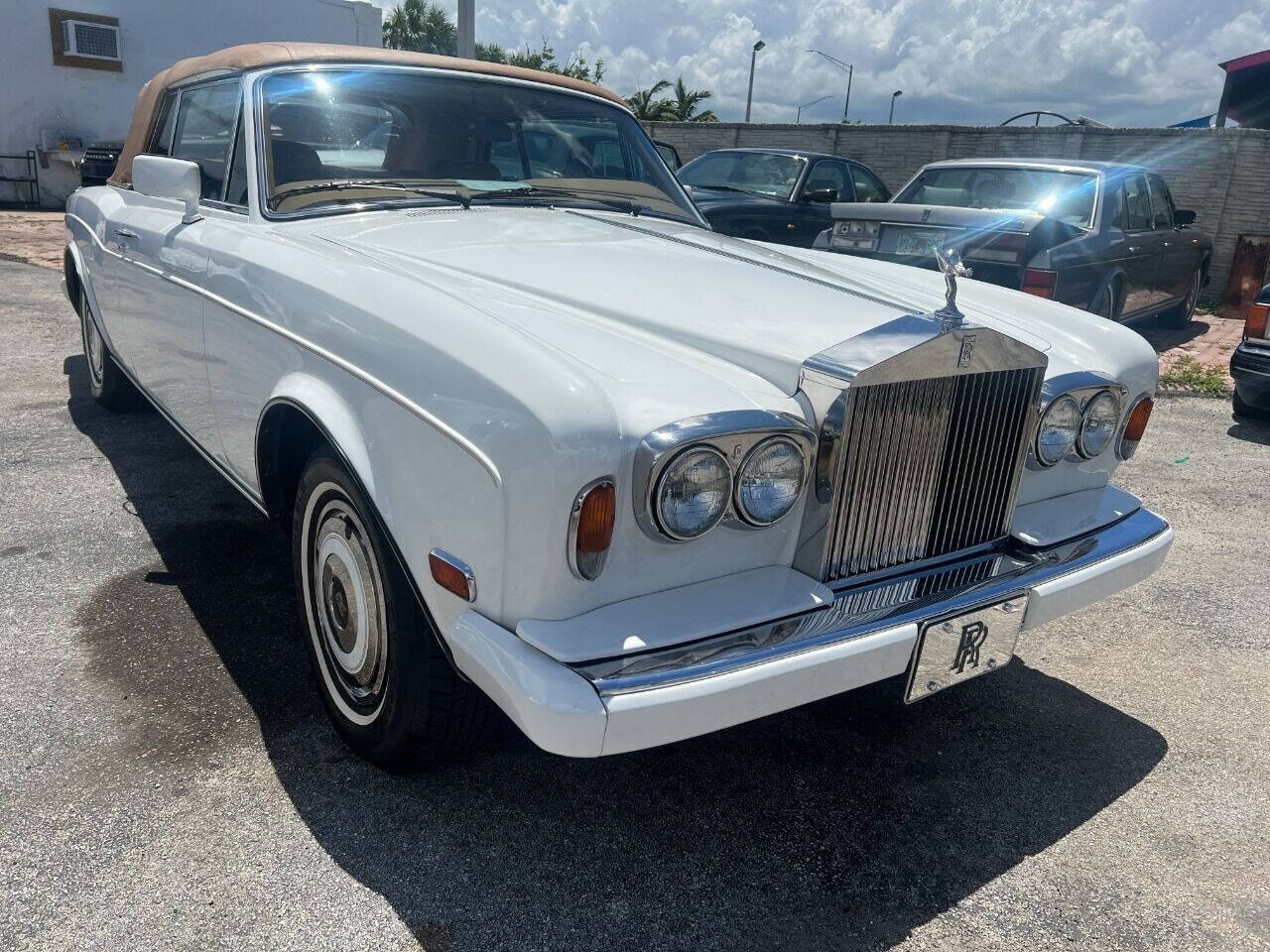 Rolls-Royce-Corniche-1988-Convertible-1