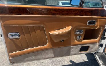 Rolls-Royce-Corniche-1988-Convertible-6