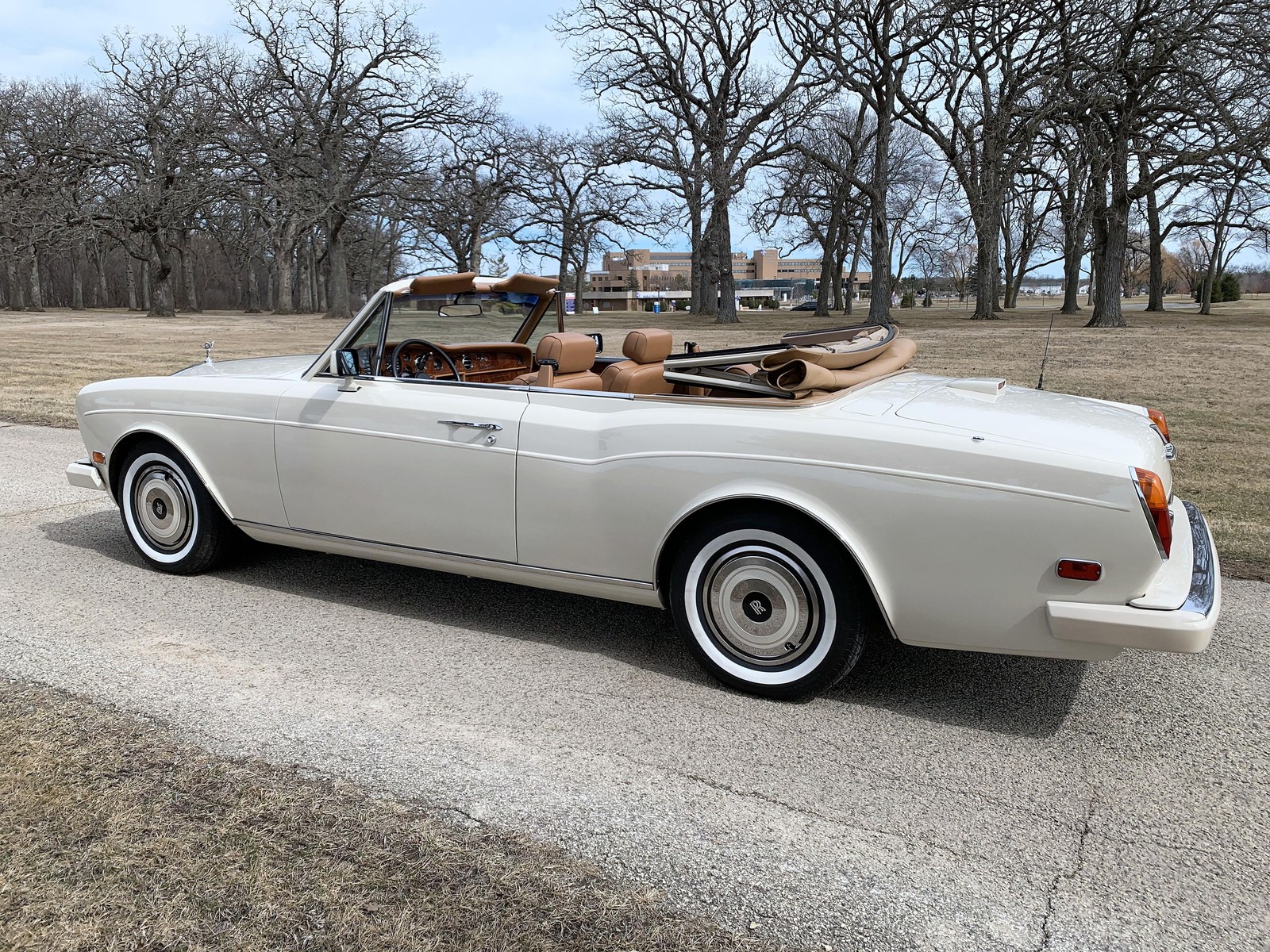 Rolls-Royce-Corniche-1989-16